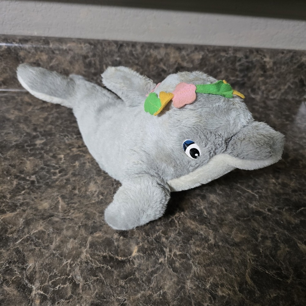 Sea World GRAY & WHITE DOLPHIN 8" Plush STUFFED ANIMAL Beanie Toy